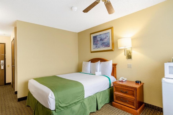 Cheyenne Guest Inn image 15