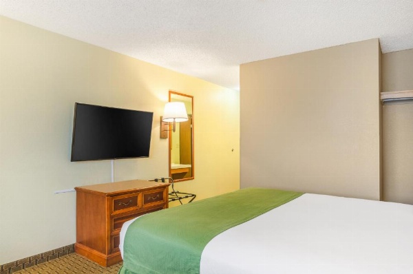 Cheyenne Guest Inn image 23